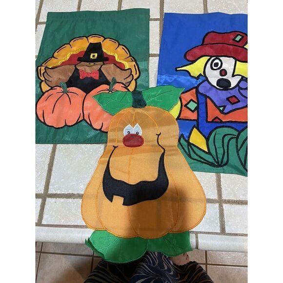 THREE Yard Flags Turkey, Scarecrow and  Pumpkin Double Sided Yard Flag 12X16 - Picture 1 of 8